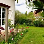 Du Bout D'auvers Casa vacanze